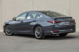 New 2025 Lexus ES 300h w/ Luxury Package image 3