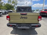 New 2025 Jeep Gladiator Sport image 5
