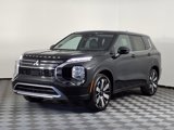 New 2025 Mitsubishi Outlander SE image 3