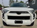 Used 2020 Toyota 4Runner SR5 Premium image 3