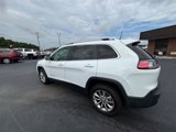 Used 2021 Jeep Cherokee Latitude Plus image 3