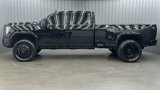 Used 2025 GMC Sierra 3500 Denali Ultimate image 2