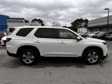 New 2025 Honda Pilot EX-L image 4