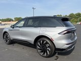 Used 2025 Lincoln Nautilus Reserve w/ Jet Appearance Package image 4