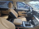 Used 2024 Kia Carnival LX image 5