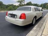 Used 2006 Lincoln Town Car Signature image 5