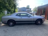 Used 2016 Dodge Challenger SXT image 6