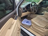 Used 2013 GMC Yukon SLT w/ SLT-2 Equipment Package image 6