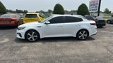Used 2019 Kia Optima S image 2