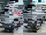Used 2018 Jeep Cherokee Limited image 3