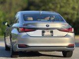 Used 2022 Lexus ES 300h image 4