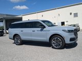 New 2025 Lincoln Navigator L Reserve image 2