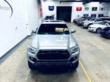 Used 2016 Toyota Tacoma TRD Off-Road image 2