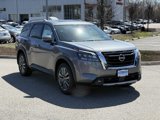 New 2025 Nissan Pathfinder SL image 3