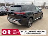 New 2025 Nissan Pathfinder Platinum w/ Cargo Package image 4