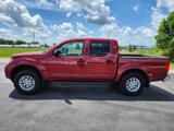 Used 2019 Nissan Frontier SV image 2