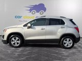 Used 2016 Chevrolet Trax LT w/ LT Sun and Sound Package image 2