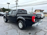 Used 2015 Nissan Frontier SV image 3