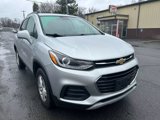 Used 2018 Chevrolet Trax LT w/ LT Convenience Package image 3