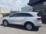 Used 2019 Kia Sorento L image 2
