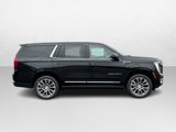 New 2025 GMC Yukon Denali w/ Denali Reserve Package image 2