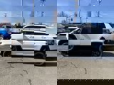 New 2025 Jeep Grand Cherokee L Laredo image 2