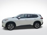 Certified 2022 Nissan Rogue SV image 2