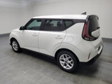 Used 2023 Kia Soul LX w/ LX Technology Package image 3