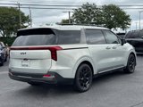 New 2026 Kia Carnival SX image 3