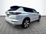 New 2025 Mitsubishi Outlander SE image 5