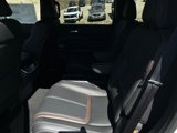 New 2025 Nissan Armada SL w/ Captain's Chari Seat Package image 6