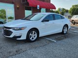 Used 2023 Chevrolet Malibu LS image 2