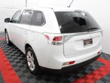 Used 2014 Mitsubishi Outlander SE image 5