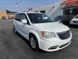 Used 2014 Chrysler Town & Country Touring image 3