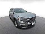 Used 2024 GMC Terrain SLT image 3