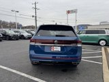 New 2025 Volkswagen Atlas SEL Premium R-Line image 4