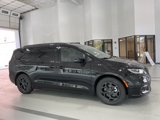New 2025 Chrysler Pacifica Select image 2