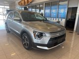 Used 2023 Kia Niro LX image 3
