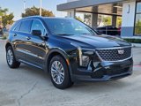Used 2025 Cadillac XT4 Premium Luxury image 3