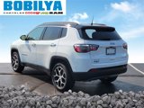 Used 2024 Jeep Compass Limited image 4