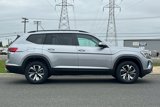 New 2025 Volkswagen Atlas SE image 3