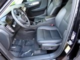 Used 2021 Volvo XC40 T5 Momentum image 6