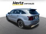 Used 2024 Kia Sorento S image 4