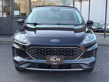 Used 2021 Ford Escape SE image 2