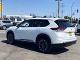 New 2025 Nissan Rogue Platinum image 3