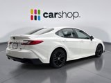 Used 2025 Toyota Camry SE image 5