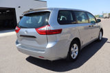 Used 2017 Toyota Sienna L image 3
