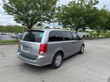 Used 2020 Dodge Grand Caravan SE image 5