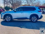 Used 2022 Nissan Rogue SV image 4