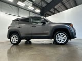Used 2016 Jeep Renegade Latitude w/ Cold Weather Group image 3